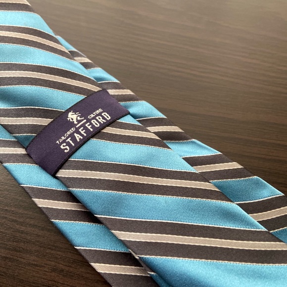 Stafford Tie - Picture 2 of 3